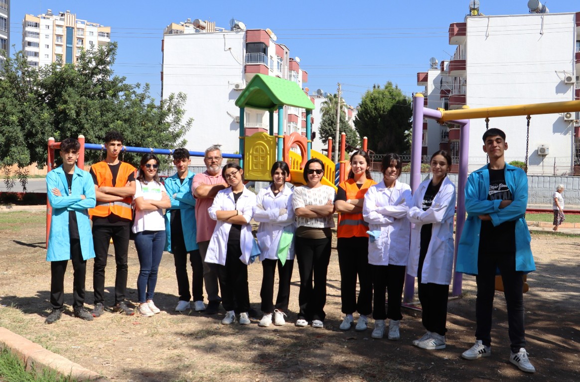 “HEM ÖĞRENİYORLAR HEM ÜRETİYORLAR”
