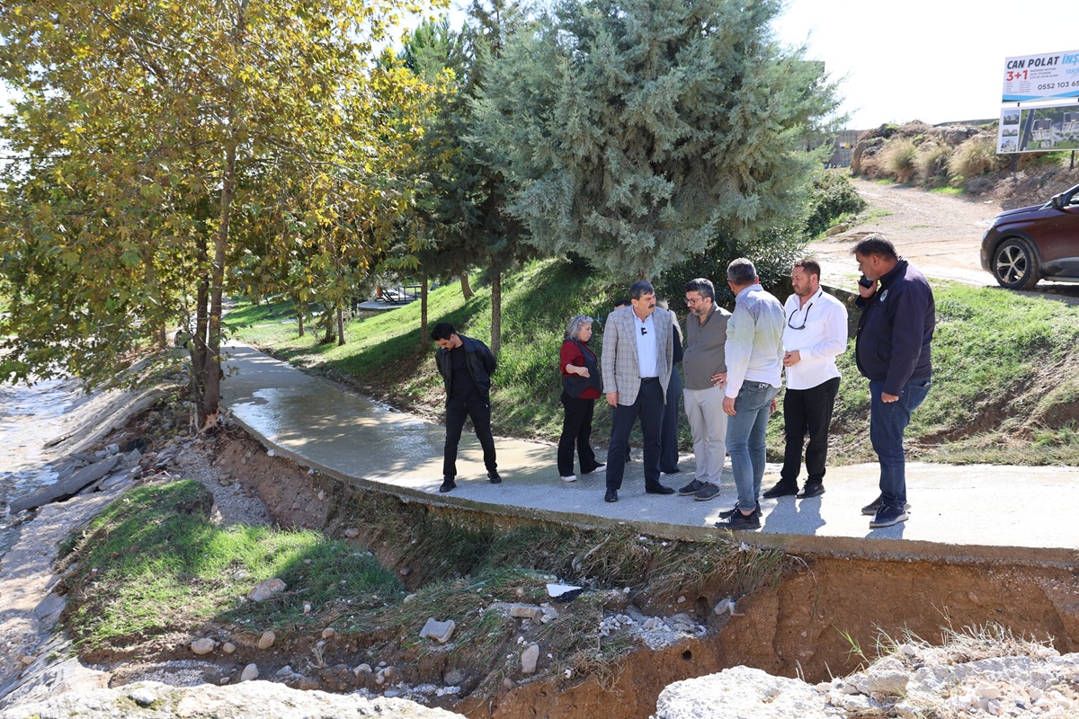 BAŞKAN YILDIZ, SAĞANAK YAĞIŞTAN ETKİLENEN MAHALLELERDE İNCELEMELERDE BULUNDU - Görsel 2