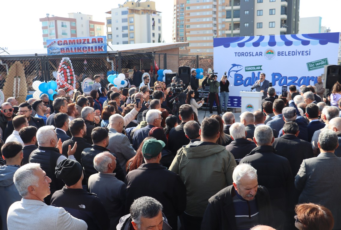 TOROSLAR’IN İLK BALIK PAZARI HİZMETE AÇILDI
