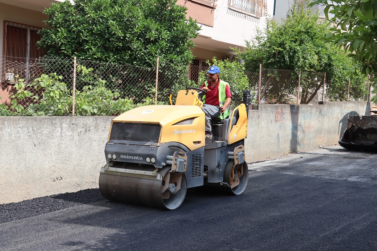 TOROSLAR’DA ASFALT VE YOL DÜZENLEME ÇALIŞMALARI SÜRÜYOR - Görsel 8